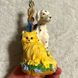 Virgo. Zodiac sign. Cat and dog figurine. 4” x 5 1/2” x 2 1/2”